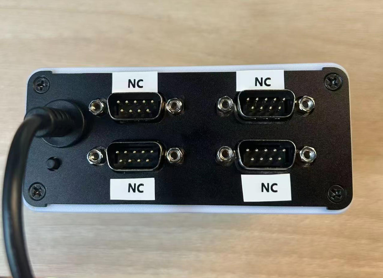 KH-UCANFD-MAX-X4 样机 NC 预留接口侧
